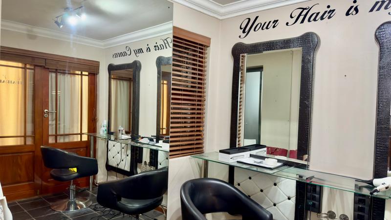 5 Bedroom Property for Sale in Valmary Park Western Cape